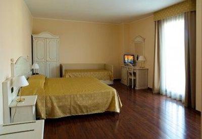 фото отеля Hotel International Iseo