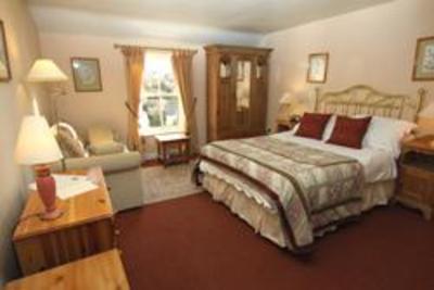 фото отеля The Snooty Fox Country Inn Uldale