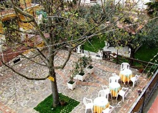 фото отеля Hotel Nespolo D'Oro