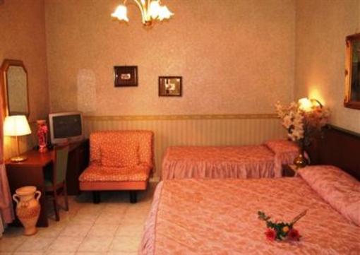 фото отеля Hotel Nespolo D'Oro