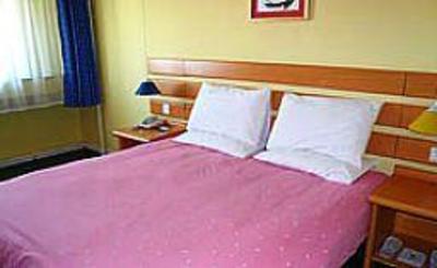 фото отеля Home Inn Shiyijing Road Tianjin