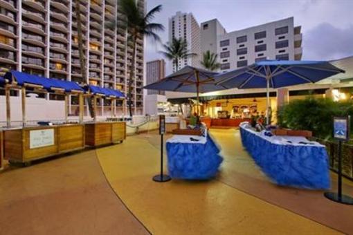 фото отеля Aston Waikiki Beach Hotel