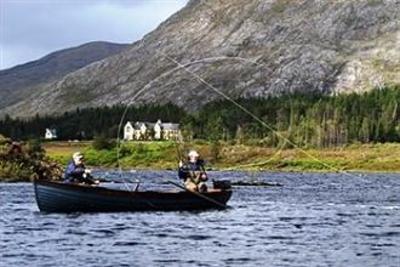 фото отеля Lough Inagh Lodge Connemara