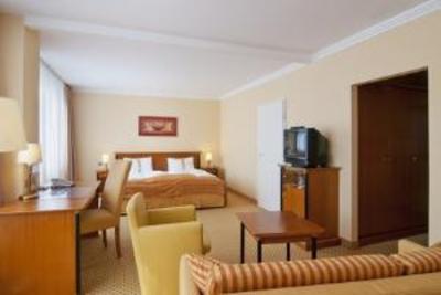 фото отеля Holiday Inn München Unterhaching