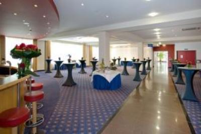 фото отеля Holiday Inn München Unterhaching