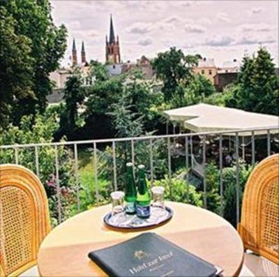 фото отеля Hotel zur Insel