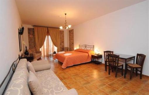 фото отеля Vathi Hotel