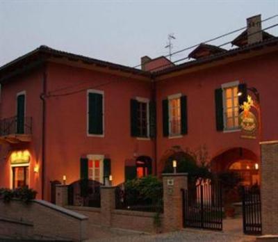 фото отеля La Locanda Del Melograno Hotel Moncalvo