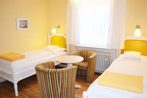 фото отеля Pension Am Kurpark
