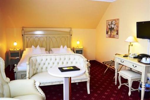 фото отеля Pension Am Kurpark