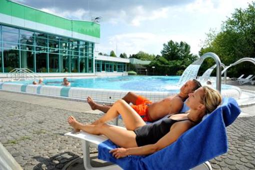 фото отеля Pension Am Kurpark