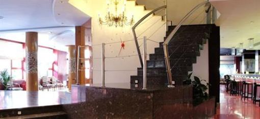фото отеля Hotel Benetusser