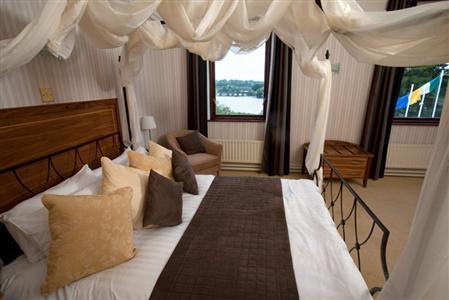 фото отеля Lakeside Hotel Ballina