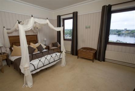фото отеля Lakeside Hotel Ballina