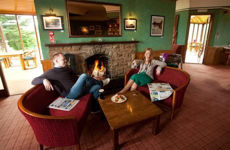 фото отеля Lakeside Hotel Ballina