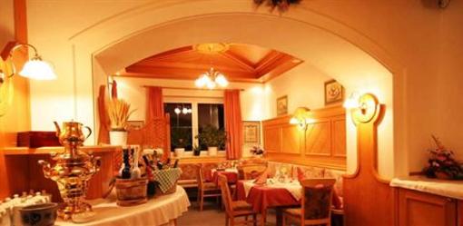 фото отеля Hotel Restaurant Alpenrose