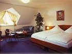фото отеля Schlosspark-Hotel Hof von Oldenburg