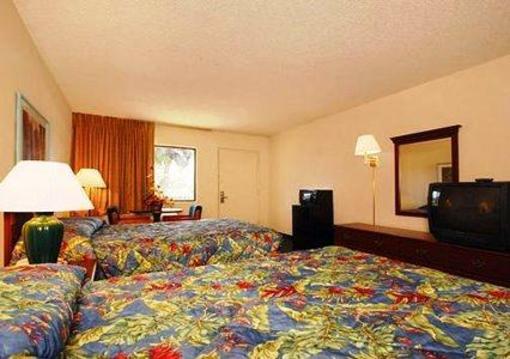 фото отеля Econo Lodge Starke