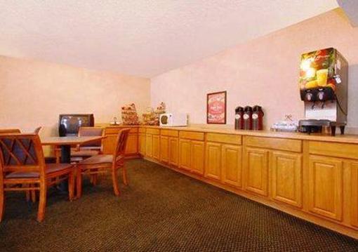 фото отеля Econo Lodge Starke