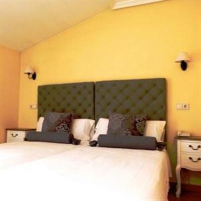 фото отеля Apartamentos Turisticos de los Reyes
