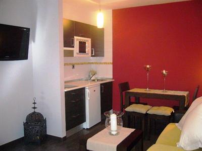 фото отеля Apartamentos Turisticos de los Reyes