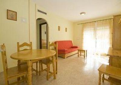 фото отеля Madeira Apartments Alcala de Xivert