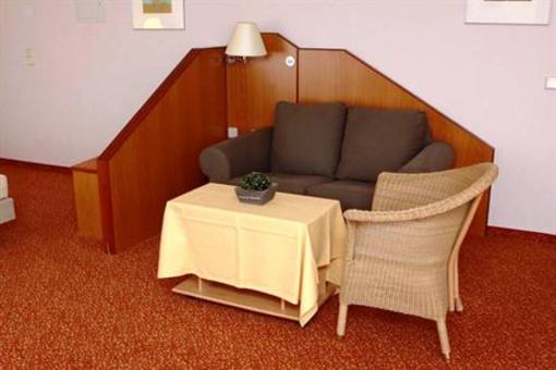 фото отеля Aviva Apartment Hotel