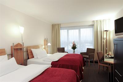 фото отеля NH Hotel Mannheim Viernheim