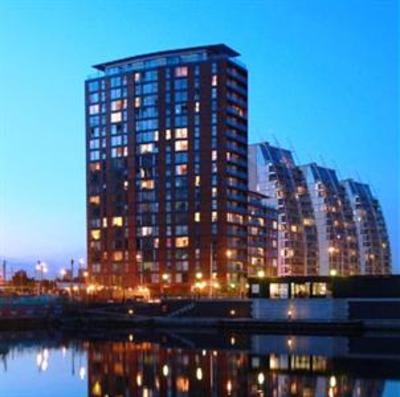 фото отеля City Lofts Salford Quays