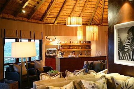 фото отеля Nambiti Hills Private Game Lodge