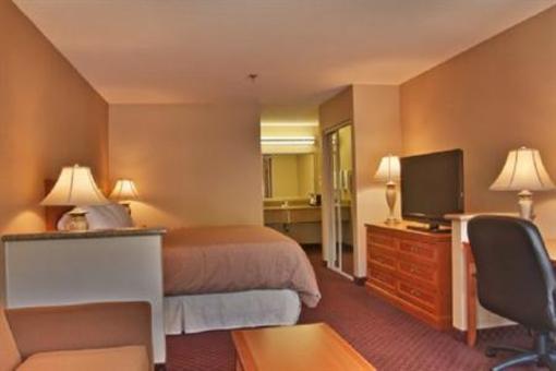 фото отеля Burbank Inn & Suites