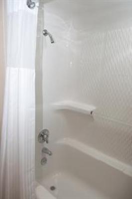 фото отеля Burbank Inn & Suites
