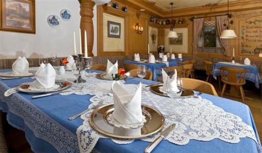 фото отеля Hotel Gasthof Krone Alzenau