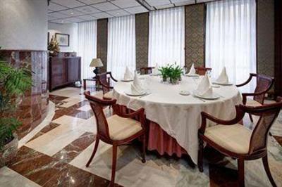 фото отеля Pedro I De Aragon Hotel