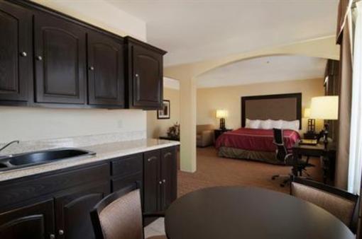 фото отеля Super 8 Hildalgo McAllen