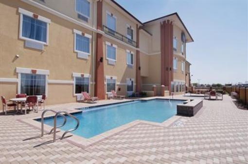 фото отеля Super 8 Hildalgo McAllen