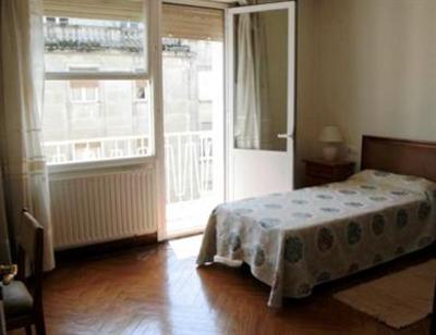 фото отеля Hostal Gran Via Vigo