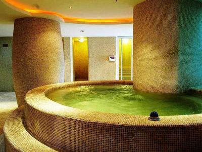 фото отеля Hangzhou Huayue International Hotel