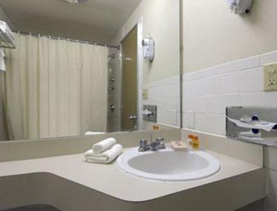 фото отеля Howard Johnson Inn Liberty