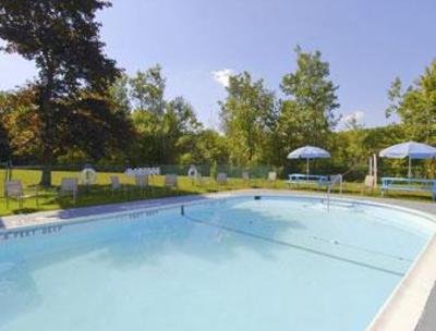 фото отеля Howard Johnson Inn Liberty
