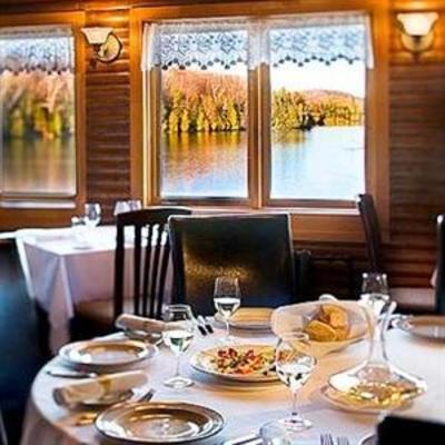 фото отеля Auberge du Lac Morency