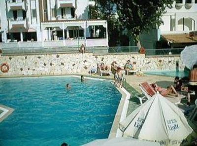 фото отеля Hotel Class Altinkum