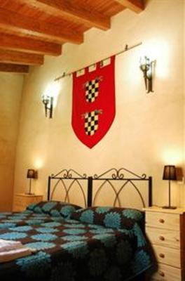 фото отеля Apartamentos Rurales Leonor de Aquitania Atienza