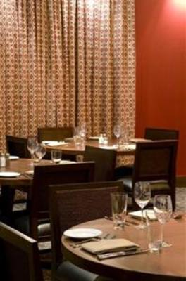 фото отеля Doubletree Hotel Chicago-Magnificent Mile