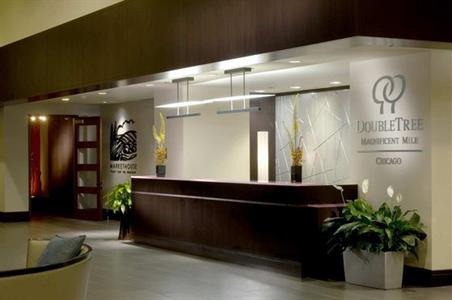 фото отеля Doubletree Hotel Chicago-Magnificent Mile