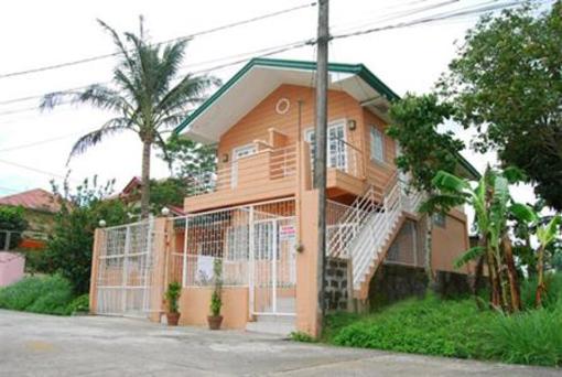 фото отеля Cool Breeze Hotel and Villas Tagaytay