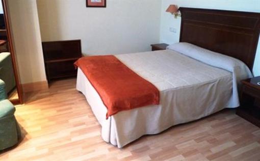 фото отеля Hotel Torrebillela