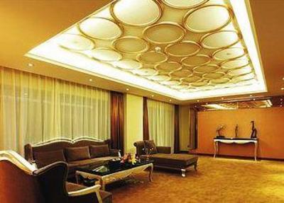 фото отеля Royal International Hotel