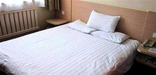 фото отеля Hanting Inns Dalian Gangwan Square