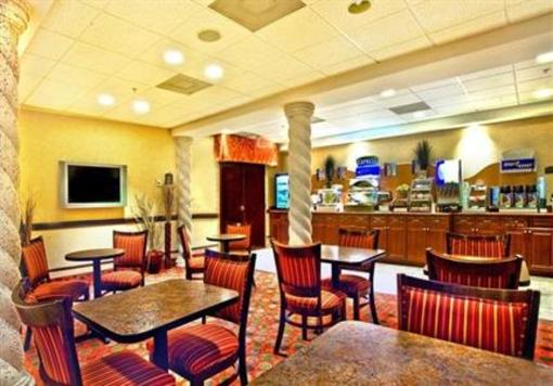 фото отеля Holiday Inn Express Clewiston